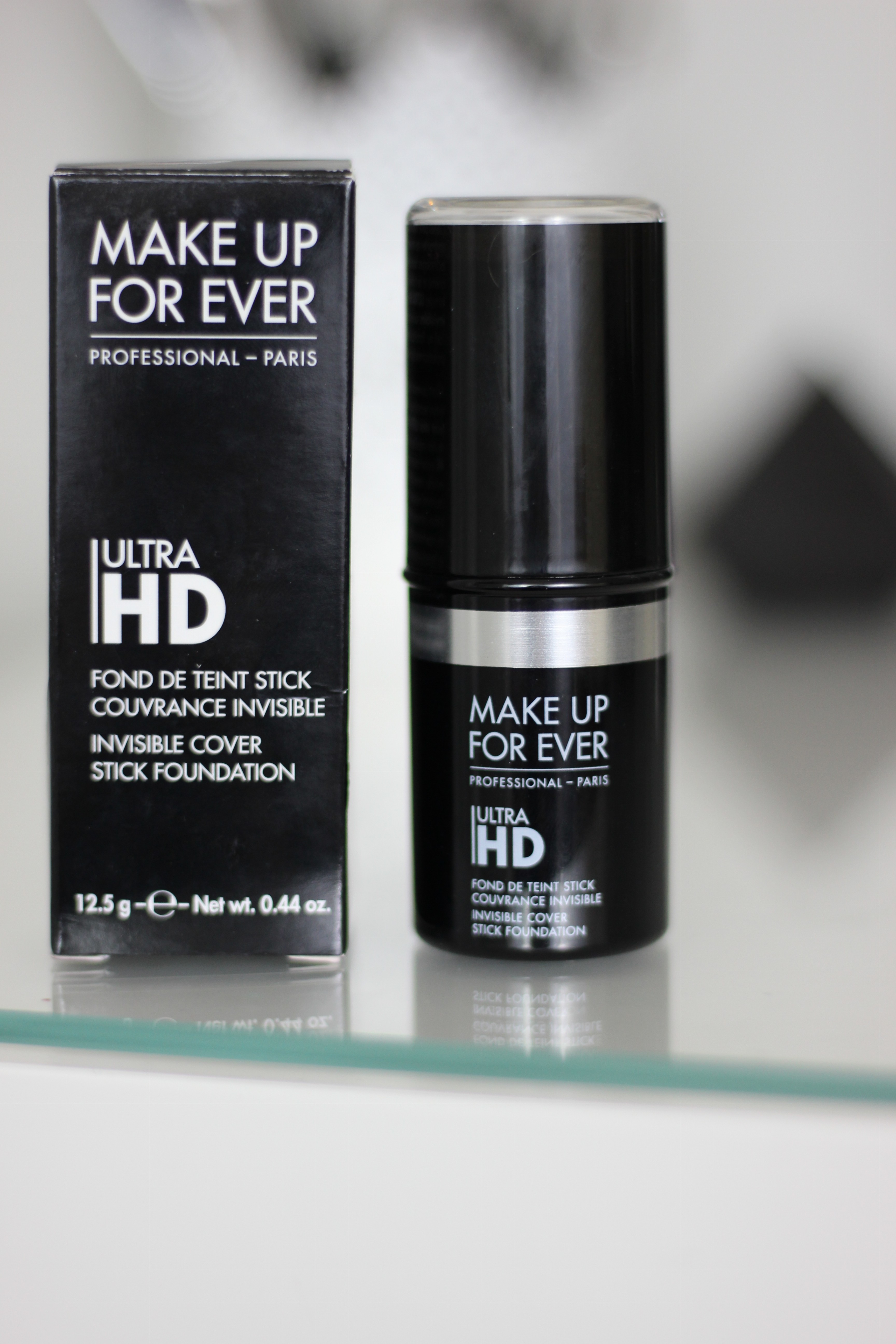 Review: Make Up For Ever Ultra HD Invisible Cover Stick Foundation