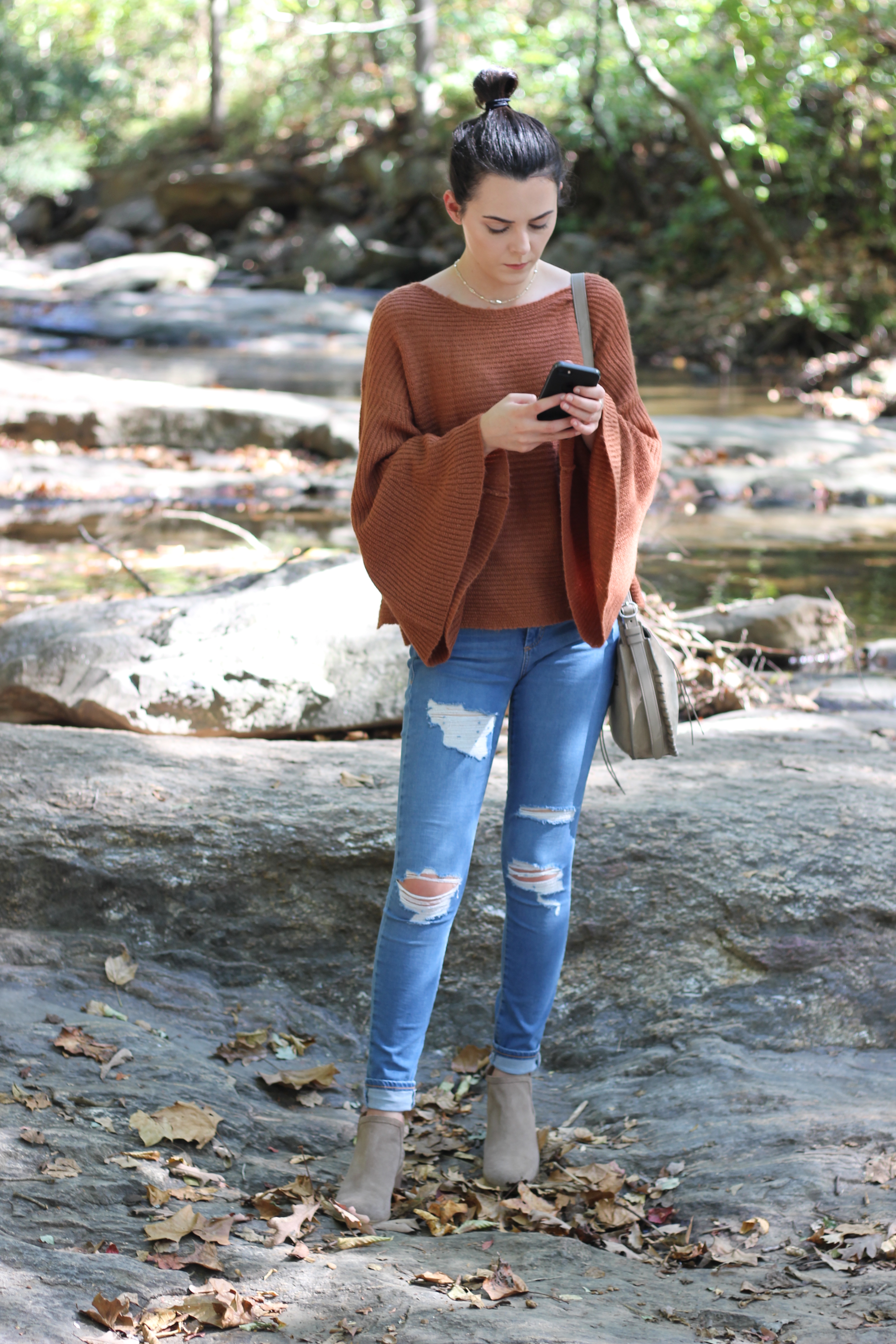 Bell Sleeves + Distressed Jeans : What I Wore In Asheville